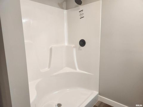 Tiny photo for 14063 N LINK Lane, Mt Vernon, IL 62864 (MLS # EB459293)