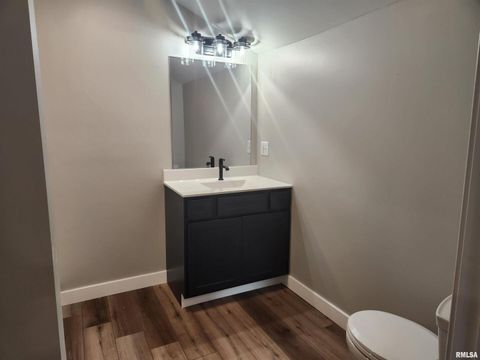 Tiny photo for 14063 N LINK Lane, Mt Vernon, IL 62864 (MLS # EB459293)