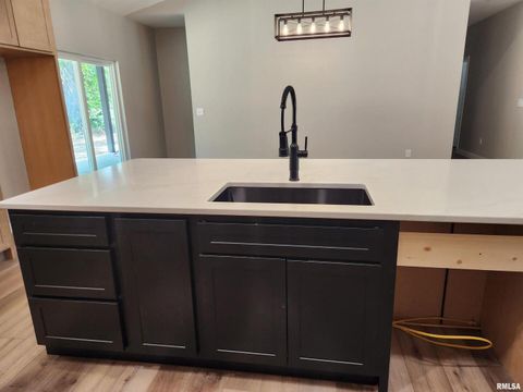 Tiny photo for 14063 N LINK Lane, Mt Vernon, IL 62864 (MLS # EB459293)