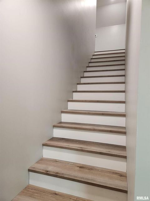 Tiny photo for 14063 N LINK Lane, Mt Vernon, IL 62864 (MLS # EB459293)