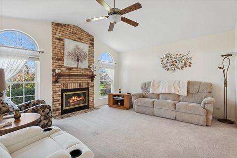 Tiny photo for 1445 Greens Court #1445, Glendale Heights, IL 60139 (MLS # 12512908)