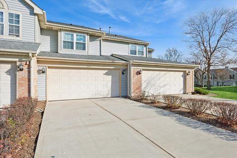 Photo of 1445 Greens Court #1445, Glendale Heights, IL 60139 (MLS # 12512908)