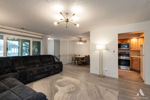 Tiny photo for 15713 orlan brook Drive #100, Orland Park, IL 60462 (MLS # 12604214)