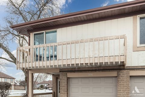 Tiny photo for 15713 orlan brook Drive #100, Orland Park, IL 60462 (MLS # 12604214)