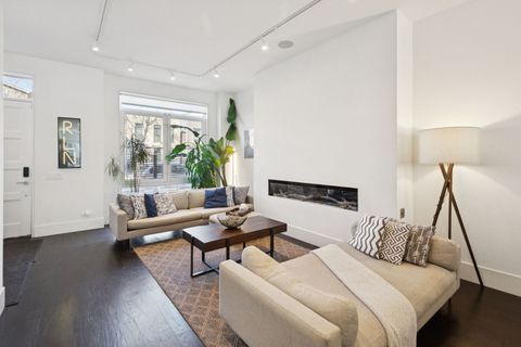 Tiny photo for 2629 W Superior Street, Chicago, IL 60612 (MLS # 12574514)