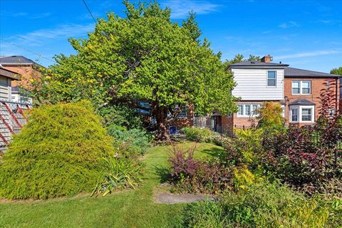 Tiny photo for 1916 N Rutherford Avenue, Chicago, IL 60707 (MLS # 12472909)