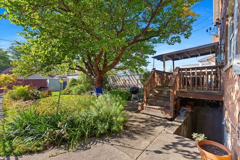 Tiny photo for 1916 N Rutherford Avenue, Chicago, IL 60707 (MLS # 12472909)