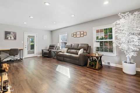 Tiny photo for 412 Mack Street, Joliet, IL 60435 (MLS # 12491656)