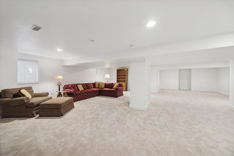 Tiny photo for 24735 W Manor Drive, Shorewood, IL 60404 (MLS # 12577364)