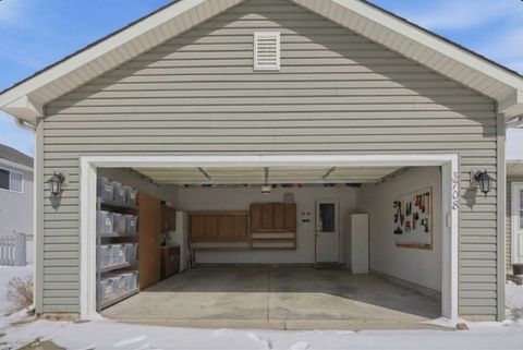 Tiny photo for 3708 Pebble Creek, McHenry, IL 60050 (MLS # 12596701)