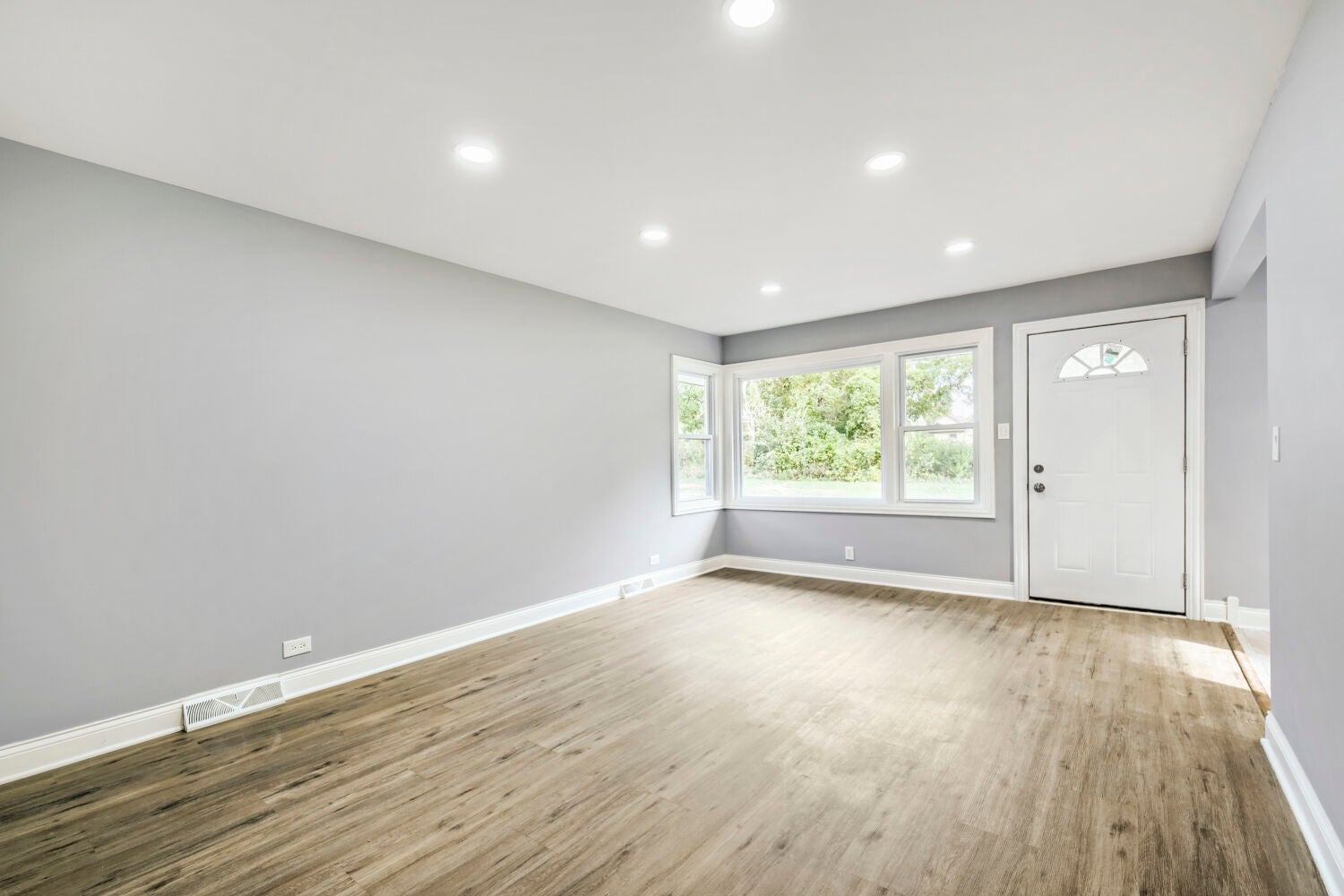 590 W 16th Street