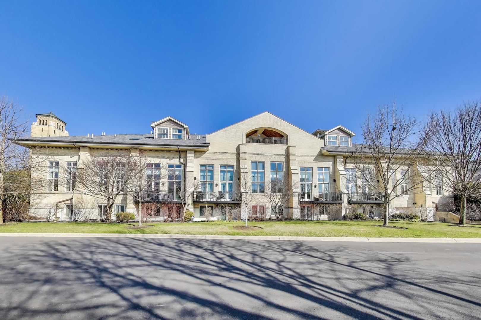 194 Whistler Road 301