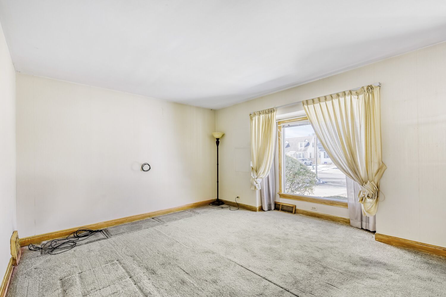 10611 S Spaulding Avenue