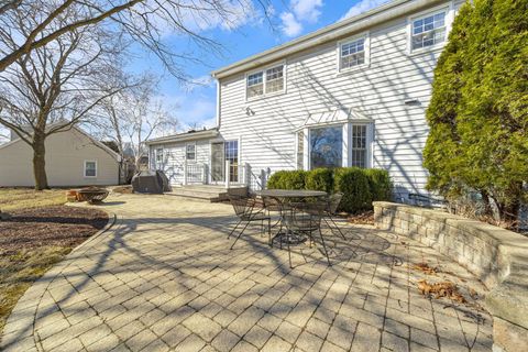 Tiny photo for 1125 W Skylark Drive, Palatine, IL 60067 (MLS # 12576360)