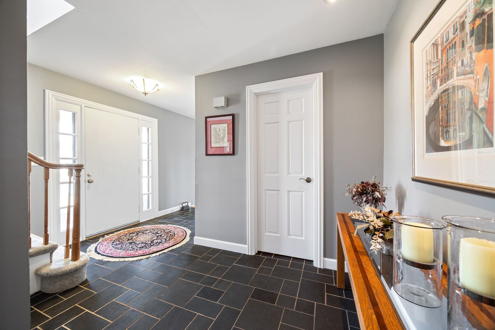 1125 W Skylark Drive