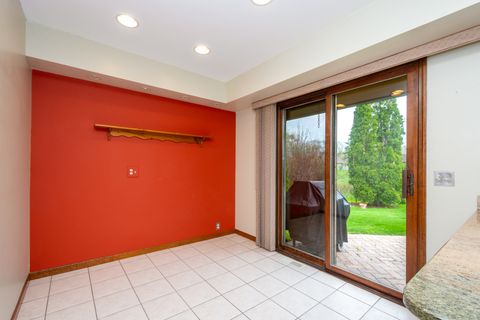 Tiny photo for 39895 N Crabapple Drive, Antioch, IL 60002 (MLS # 12623354)