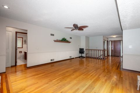 Tiny photo for 39895 N Crabapple Drive, Antioch, IL 60002 (MLS # 12623354)