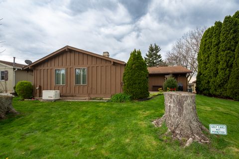 Tiny photo for 39895 N Crabapple Drive, Antioch, IL 60002 (MLS # 12623354)