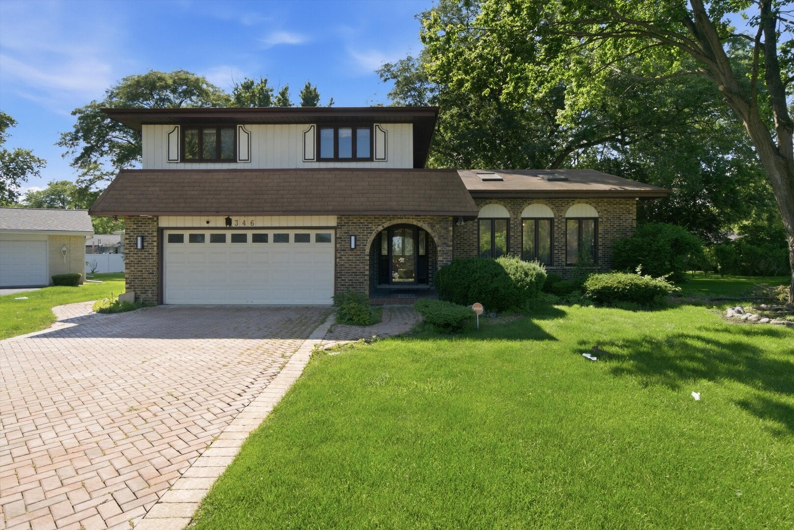 346 BUTTERNUT Drive