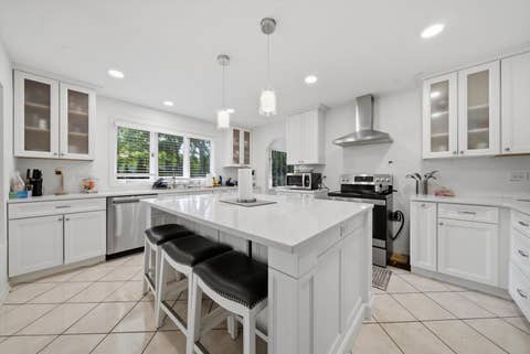 Tiny photo for 346 BUTTERNUT Drive, Wood Dale, IL 60191 (MLS # 12688875)