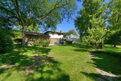 Tiny photo for 346 BUTTERNUT Drive, Wood Dale, IL 60191 (MLS # 12688875)