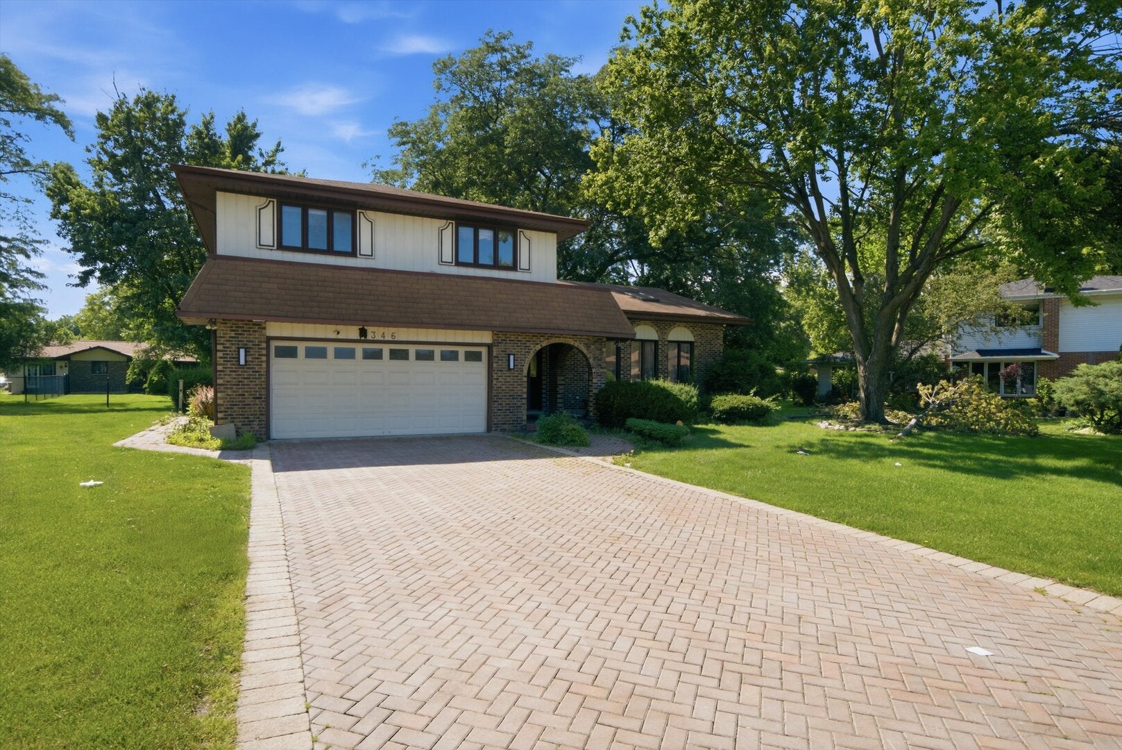 346 BUTTERNUT Drive