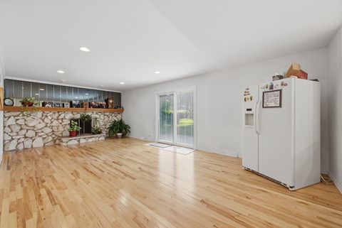 Tiny photo for 346 BUTTERNUT Drive, Wood Dale, IL 60191 (MLS # 12688875)