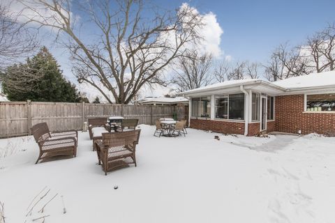 Tiny photo for 475 Amherst Avenue, Des Plaines, IL 60016 (MLS # 12566780)