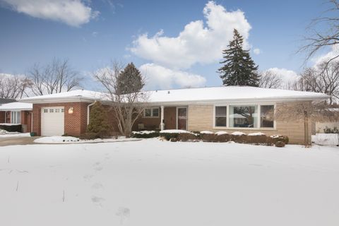 Tiny photo for 475 Amherst Avenue, Des Plaines, IL 60016 (MLS # 12566780)