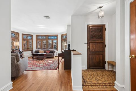 Tiny photo for 7446 N Rockwell Street, Chicago, IL 60645 (MLS # 12610931)