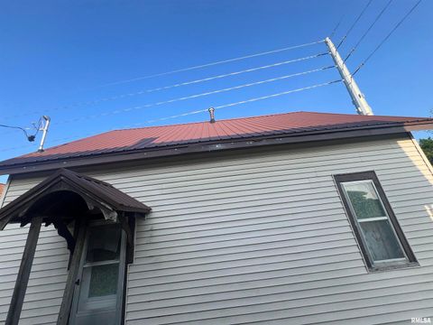 Tiny photo for 103 S 6TH Street, Clinton, IA 52732 (MLS # QC4252658)