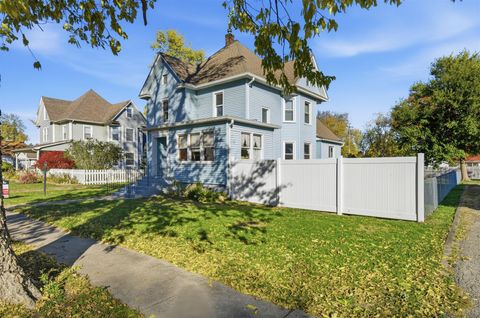 Tiny photo for 208 N Jackson Street, Flanagan, IL 61740 (MLS # 12434949)