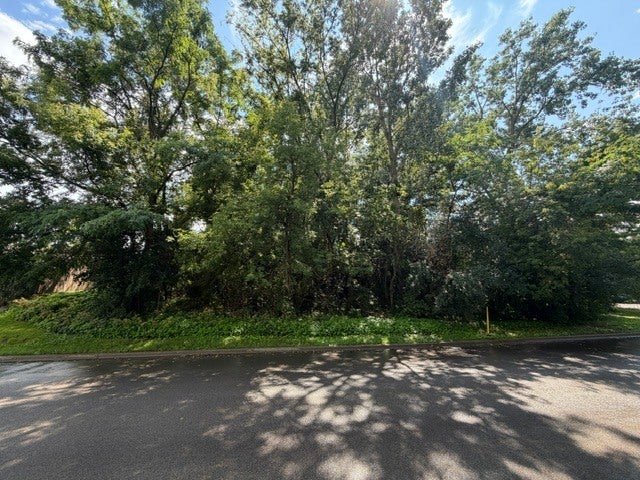 902 Atkinson Road