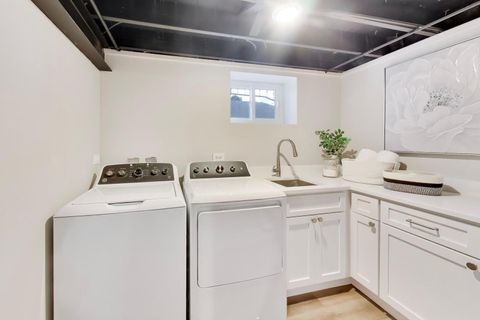 Tiny photo for 4036 Linden Avenue, Western Springs, IL 60558 (MLS # 12617197)