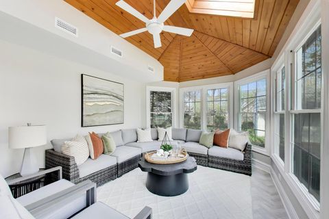 Tiny photo for 4036 Linden Avenue, Western Springs, IL 60558 (MLS # 12617197)