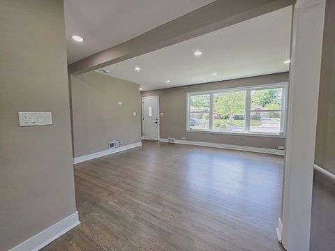 Tiny photo for 1847 Boeger Avenue, Westchester, IL 60154 (MLS # 12494568)