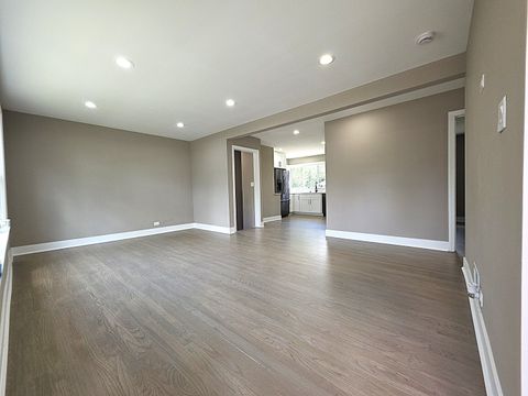 Tiny photo for 1847 Boeger Avenue, Westchester, IL 60154 (MLS # 12494568)