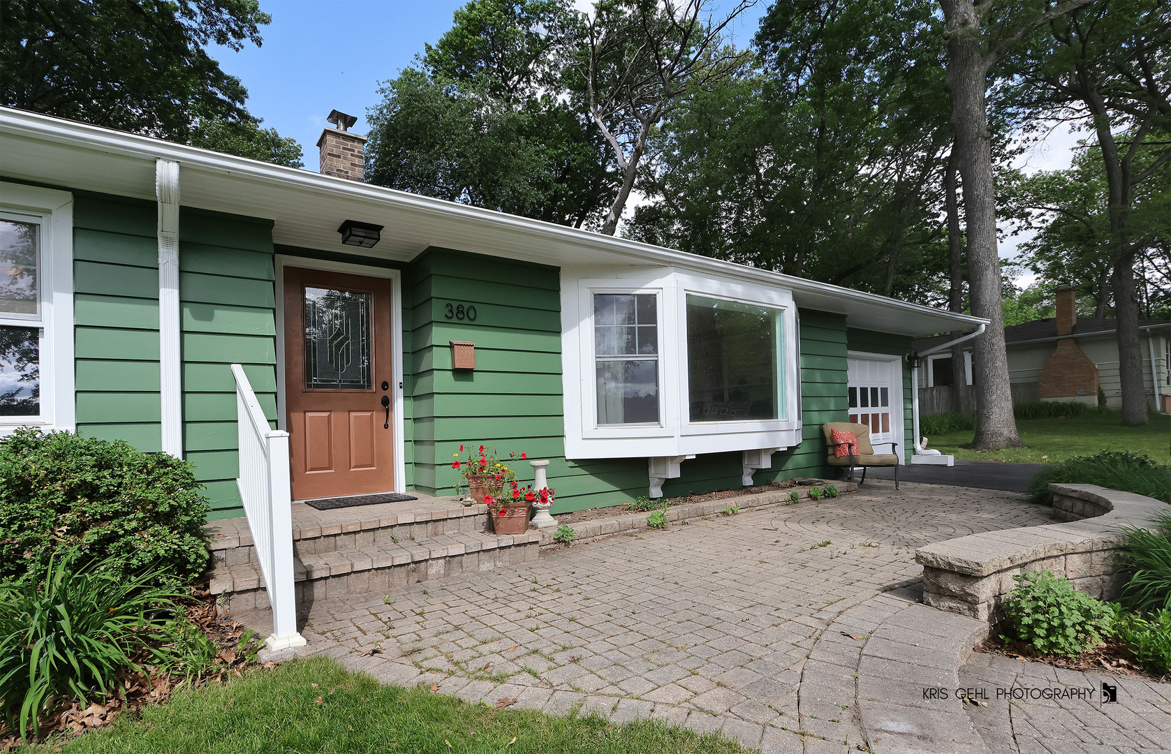 380 Ridge Avenue