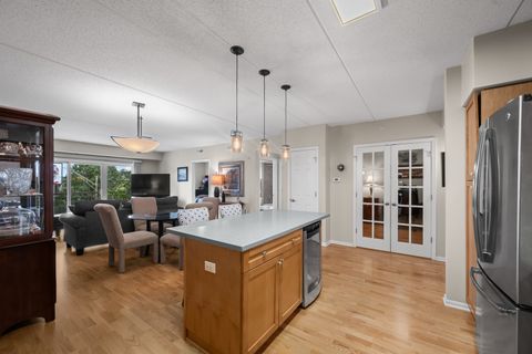 Tiny photo for 395 Graceland Avenue #308, Des Plaines, IL 60016 (MLS # 12510543)