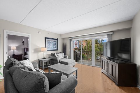 Tiny photo for 395 Graceland Avenue #308, Des Plaines, IL 60016 (MLS # 12510543)