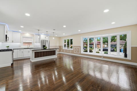 Tiny photo for 1056 W 107th Place, Chicago, IL 60643 (MLS # 12675554)