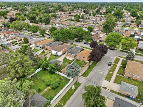 Tiny photo for 1056 W 107th Place, Chicago, IL 60643 (MLS # 12675554)