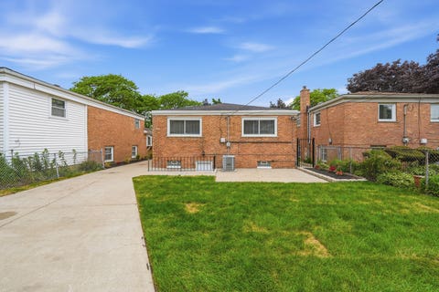 Tiny photo for 1056 W 107th Place, Chicago, IL 60643 (MLS # 12675554)