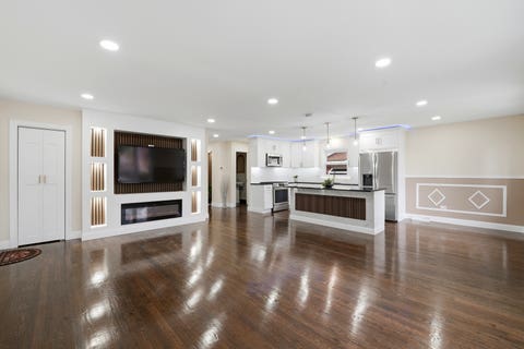 Tiny photo for 1056 W 107th Place, Chicago, IL 60643 (MLS # 12675554)