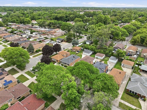 Tiny photo for 1056 W 107th Place, Chicago, IL 60643 (MLS # 12675554)