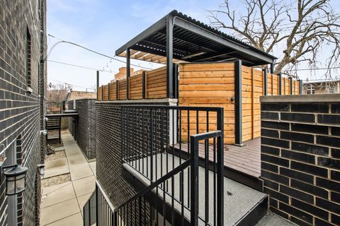 Tiny photo for 3918 S King Drive #1S, Chicago, IL 60653 (MLS # 12675931)