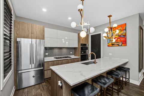 Tiny photo for 3918 S King Drive #1S, Chicago, IL 60653 (MLS # 12675931)