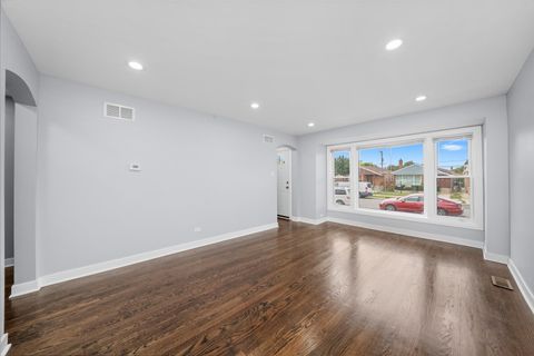 Tiny photo for 9043 S Luella Avenue, Chicago, IL 60617 (MLS # 12496093)