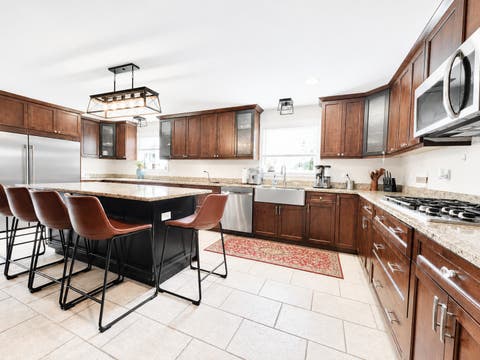 Tiny photo for 3218 W 97th Street, Evergreen Park, IL 60805 (MLS # 12674531)