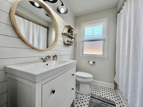 Tiny photo for 3218 W 97th Street, Evergreen Park, IL 60805 (MLS # 12674531)